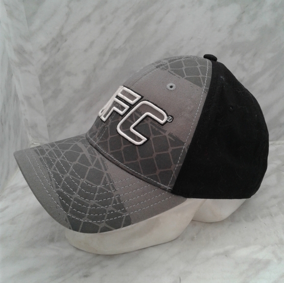 UFC A Flex Baseball Hat Cap One Size Ultimate Fighting Championship unisex - Picture 2 of 5